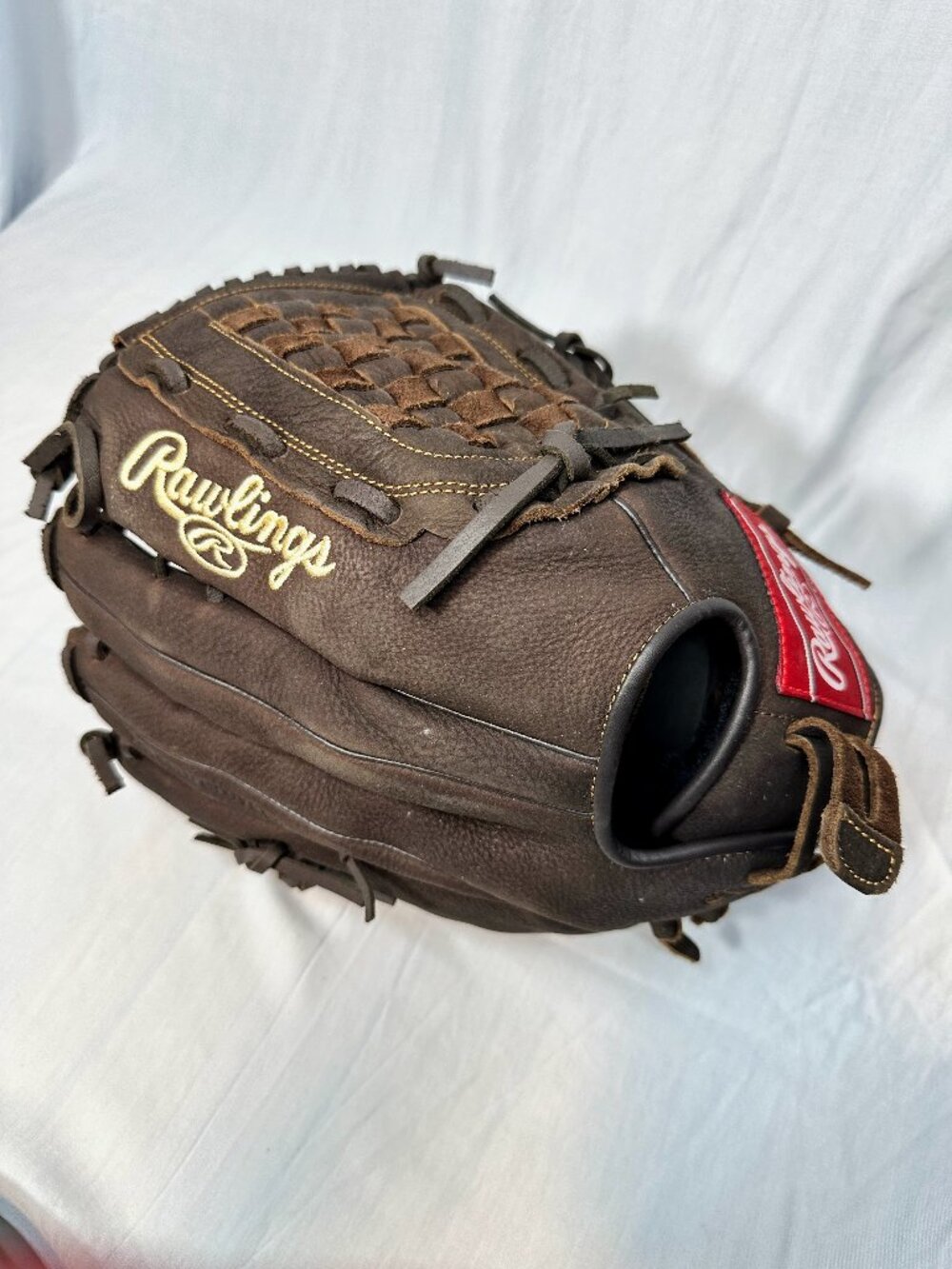 USED Rawlings Player Preferred 14-inch ball glove